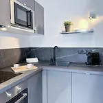 Champs-elysees Finest Flat *