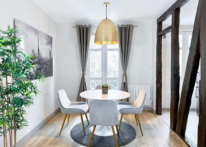 Champs-elysees Finest Flat Апартаменты *