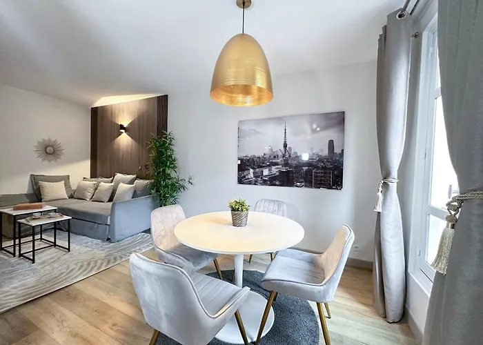 Апартаменты Champs-elysees Finest Flat *