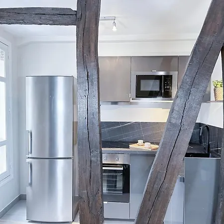 Champs-elysees Finest Flat * Paris